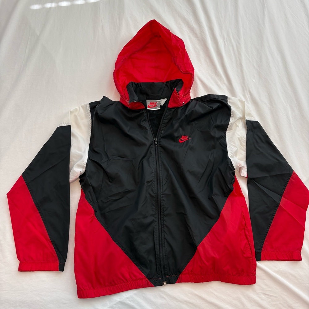 Vintage Nike Men’s 90s Color-block Windbreaker. Size large
